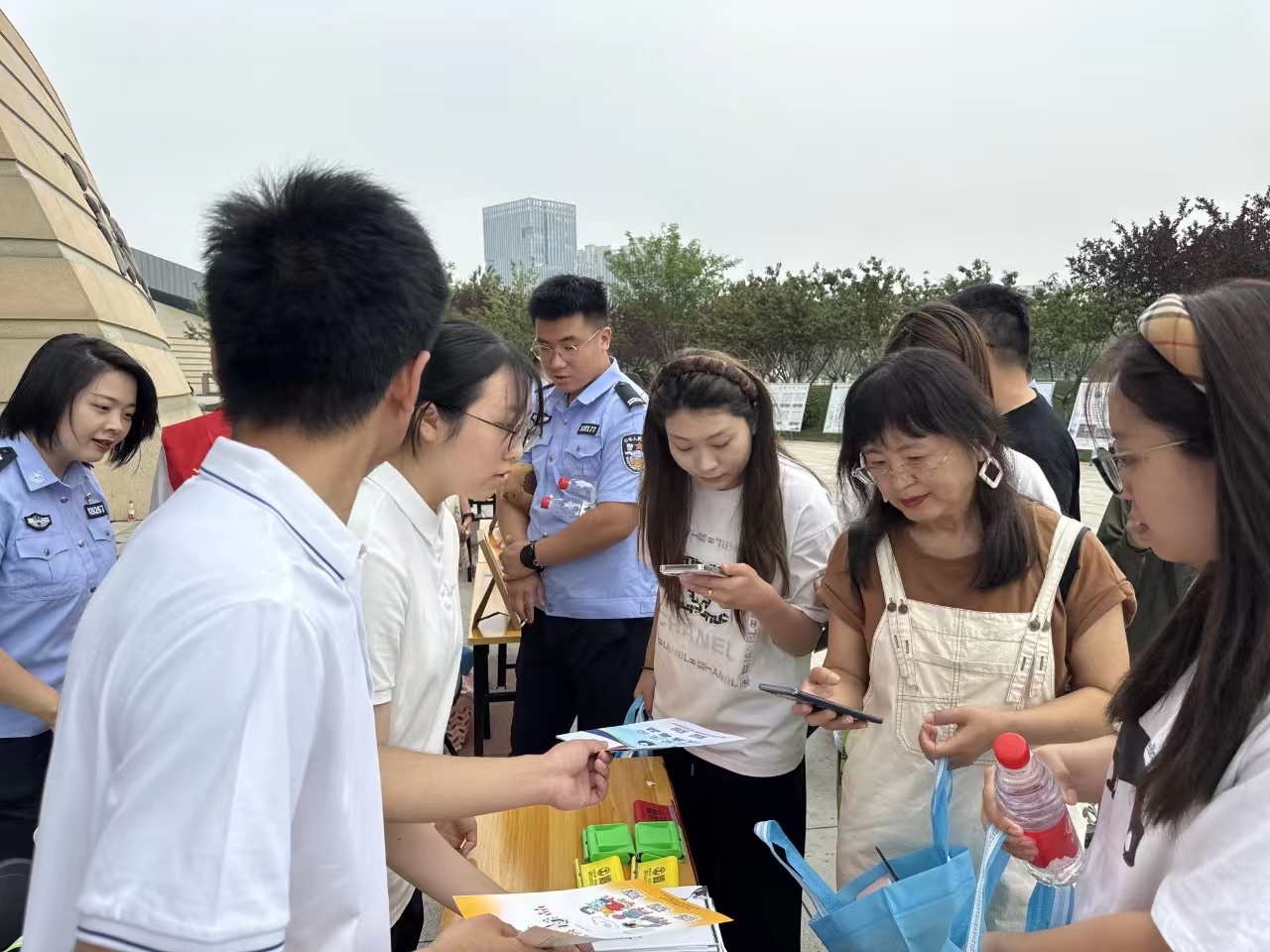 微信图片_2026-04-22_152021_737.jpg