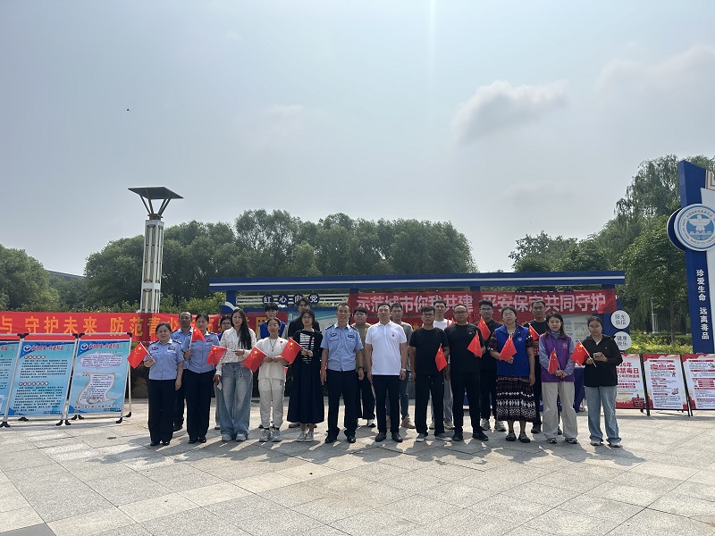 aacfee74f2fb2f95e670eef7a680510e.jpg